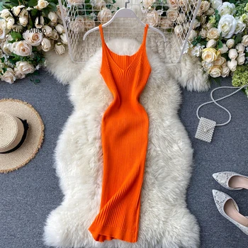 

YuooMuoo Solid V-neck Sexy Spaghetti Strap Tank Dress Women 2020 Summer Sleeveless Bodycon Dress Basic Elastic Ladies Knit Dress