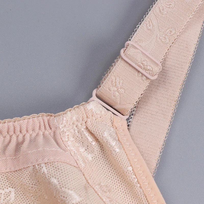 Yenlice Bra Plus-Size Sexy Fashion womens bra thin lace comfortable bra Wireless bralette 36 38 40 42 44 46 D cup push up bra 5