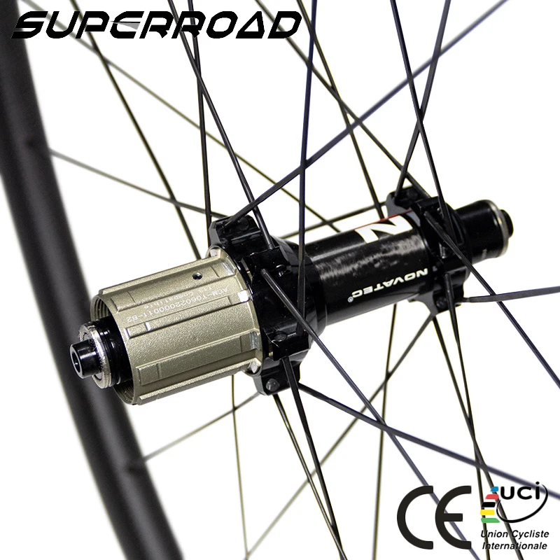 Excellent 700C 25mm Wide 30mm Deep Chinese Bicycle Novatec Carbon Wheels Clincher Tubeless 5