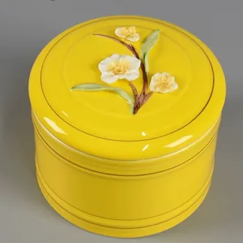 

Flower Printed Tea Box Creative Sealed Canister 3D Floral Pattern Tea Storage Tank Chinese Porcelain Ceramic Tea Jar Candy Box