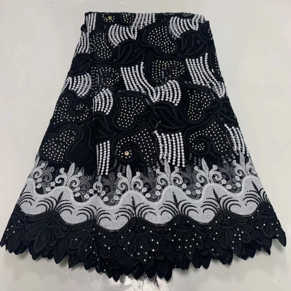 E3C69E8C3653BF1B2B390E69A87F07FB