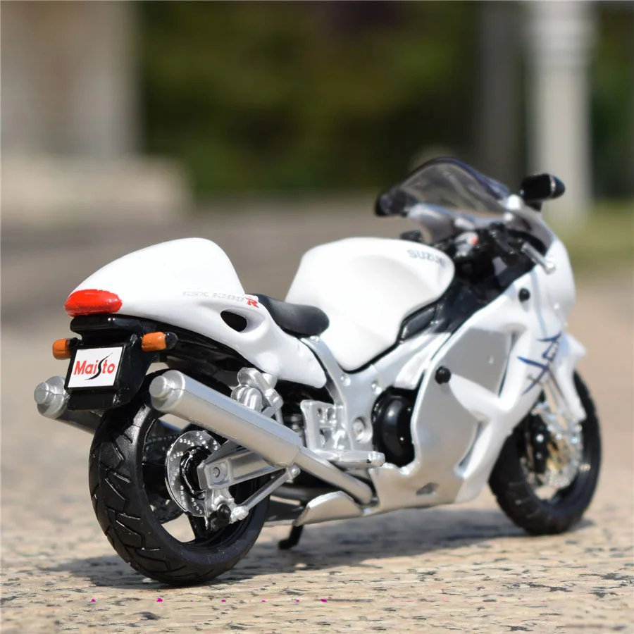 Мотоциклы Maisto 1/18 1:18 Suzuki GSX 1300R модели мотоциклов литые с дисплеем подарок на день