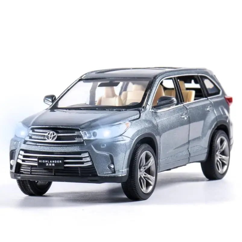 1/32 Toyota Highlander Diecasts & Toy Vehicles Car Model With Sound&Light Collection Car Toys For Boy Children Gift birthday