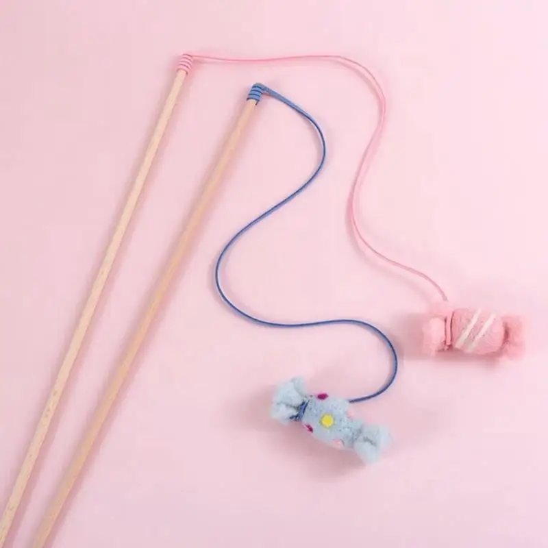 

Cat Toy With Wood Wand Creative Candy Design Cat Teaser Wand Pink Blue Kitten Interactive Tools Pet Supplies мягкие игѬђки
