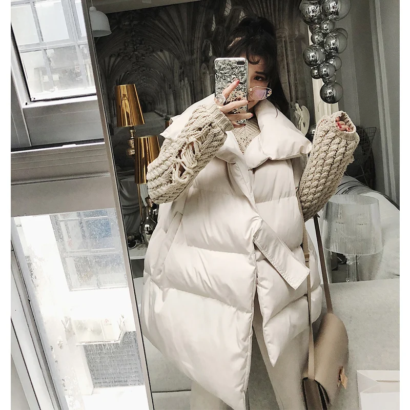 

[EWQ] 2020 Autumn Witner New Pattern V- Collar Sleeveless Solid Colors Asymmetrical Vintage Cotton Padded Vest Women AH55504