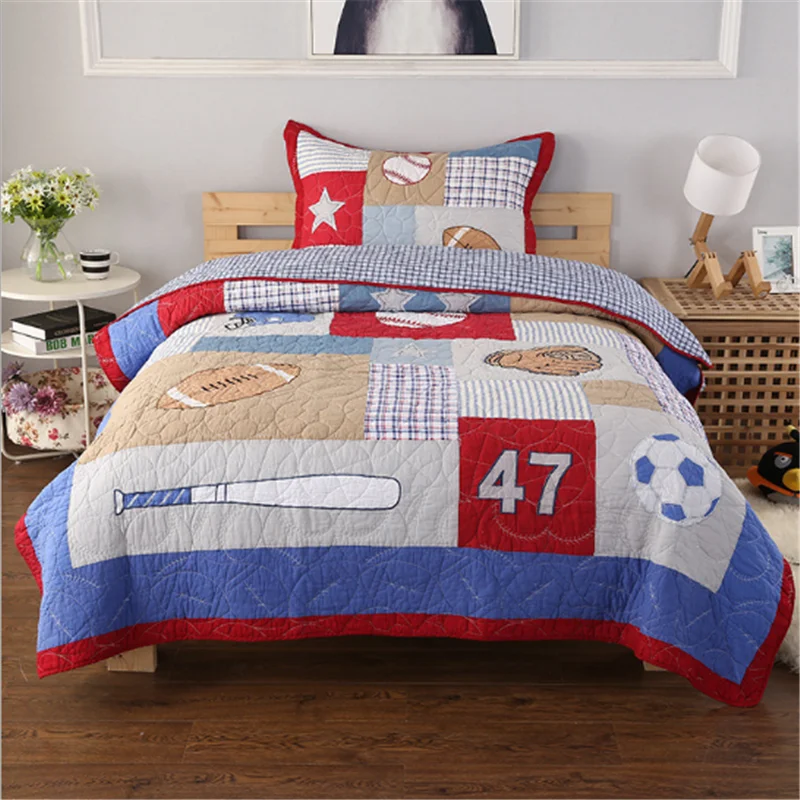 Erosebridal Boys Football Bedspread King Size American Rugby Quilted for Kids Teens Man Bedroom Sports Theme Coverlet Set Football Athlete Quilt Set with 2 Pillow Cases Black