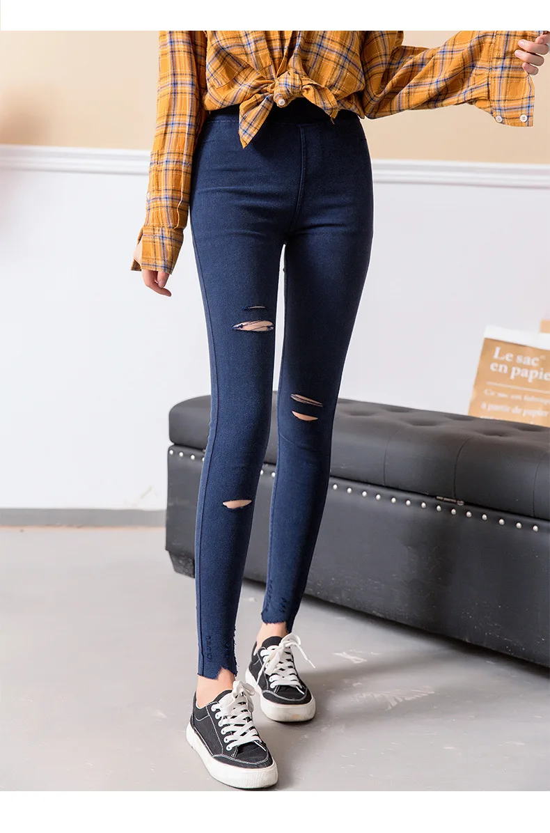 9201927852_975650833 (1)