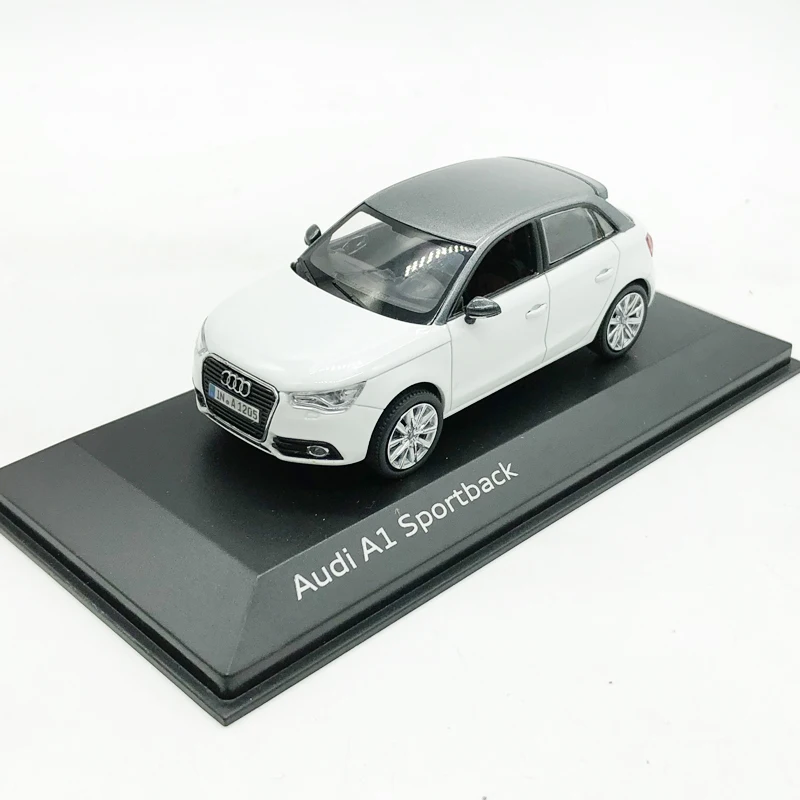 Audi A1 Sportbank 1/43 сплава Модель автомобиля Audi коллекция игрушек