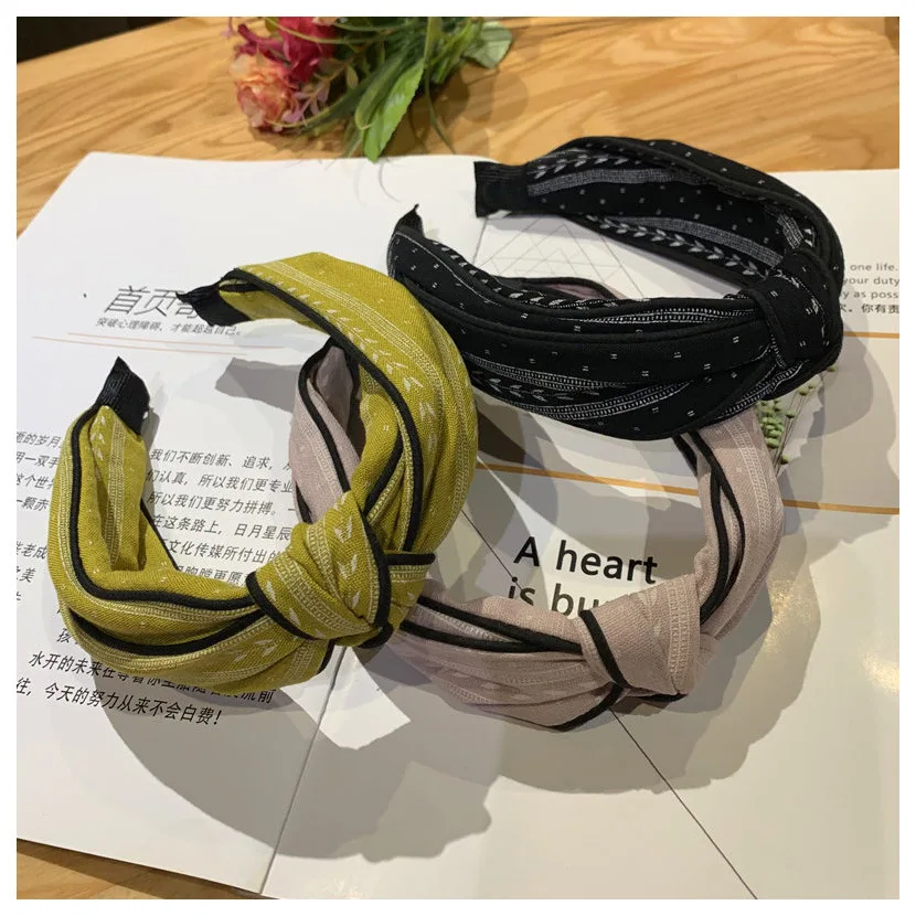

2020 new Korean knotted vintage headband Wide side hairpin for woman girls fabric simple headband fashion Hair accessories