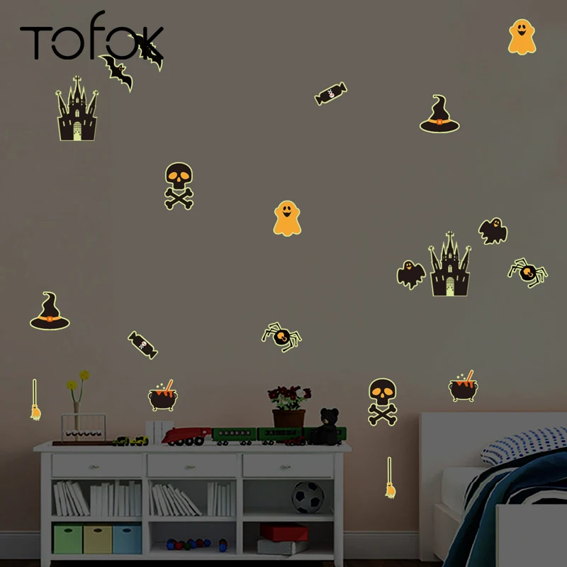 

Tofok 6pcs/set Halloween Bat Dark Castle Wall Sticker Luminous Frame DIY Living Room Creative Decals Festival Party Home Decor