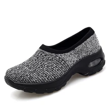 Женская обувь с закрытым носком; обувь для мам; Женская Удобная прогулочная обувь на мягкой подошве для людей среднего и старшего возраста