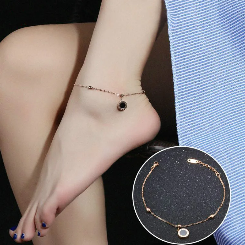 

Oumart anklet New Japanese and Korean fashion Compact temperament Roman numerals Rose gold round cake Color gold anklet