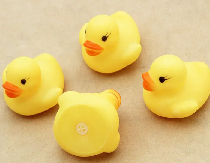 12 шт. резиновая утка Ducky Baby Shower подарок на день рождения для маленьких детей сжимающая вызов резиновая Ducky сувениры на день рождения игрушки для ванной