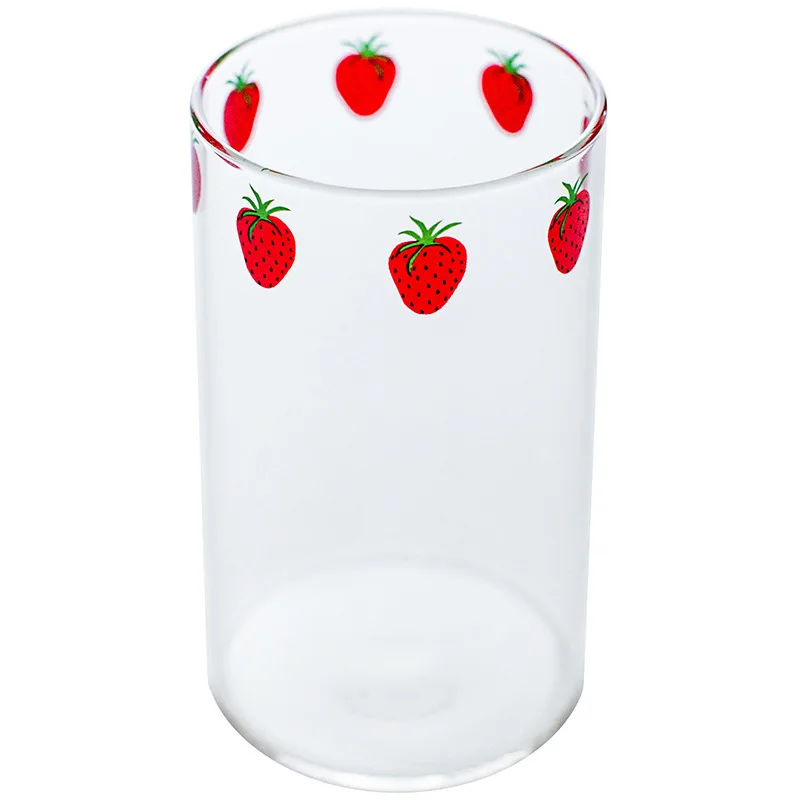 NEW Shatter Resistant Tumbler 32 Oz Reusable Cup Summer  Strawberries 