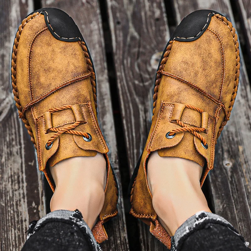 

Large Size Men's Genuine Leather Winter Warm plus Velvet Men Outdoor Sports Waterproof Casual Hight-top Leather Shoes