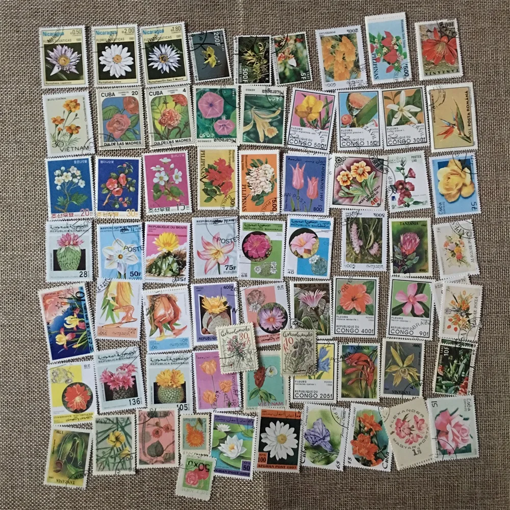 

50Pcs/Set Flowers All Different From Many Countries NO Repeat Used With Postmark Postage Stamps for Collecting