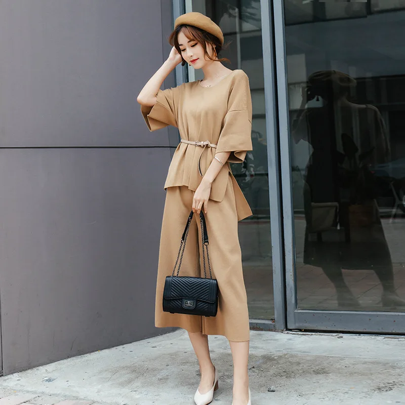 

Set 2018 Early Autumn New Style V-neck Bat Sleeve Loose-Fit Tops + WOMEN'S Dress Loose Pants Knitted Two-Piece Set