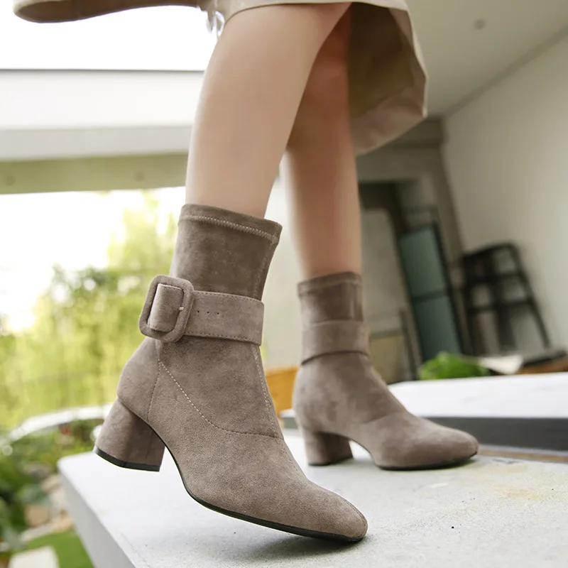 

2019 Autumn And Winter New Style Thin Boots Stretch Boots Women's Tube Socks Boots plus Velvet Warm wa zi xie Chunky-Heel Semi-h