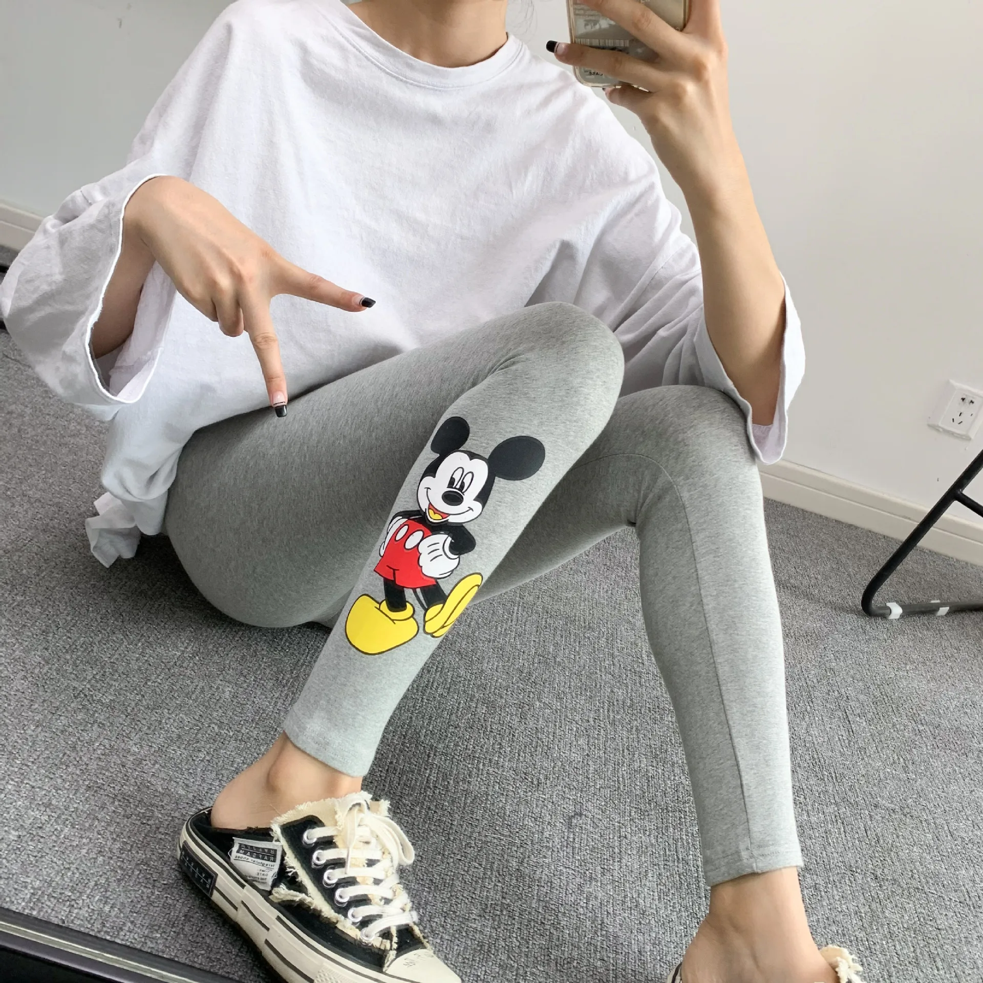 Disney  Bottoms leggings Mickey Mouse spring thread cotton cartoon women wearing slim skinny leg  tight cropped Fashion pants leather leggings