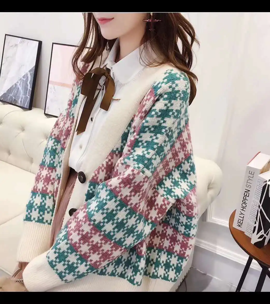 

2019 Autumn And Winter New Style Fashion V-neck Jigsaw Puzzle Jacquard Knitted Cardigan Large Size Dress Single Breasted Sweater