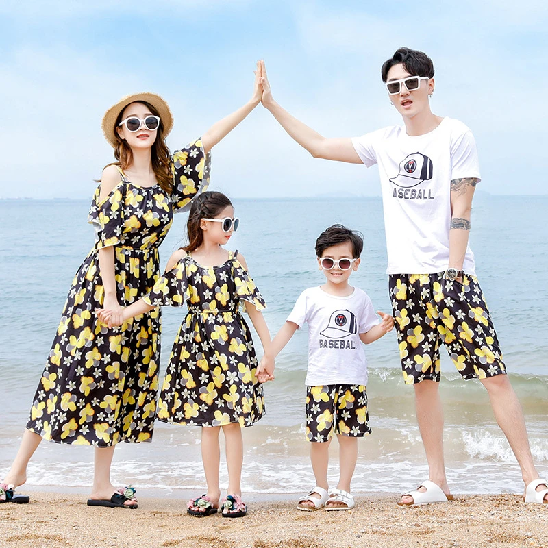Conjuntos camiseta pantalones cortos para madre y niña, trajes a juego para la familia, vestidos largos de lunares para vacaciones y playa, 2 uds.|Trajes iguales de familia| - AliExpress
