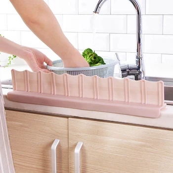 

2pcs Kitchen Suction Cup Type Sink Baffle Household Sink Splash Water Baffle Sink Flap Water Barrier Splatter