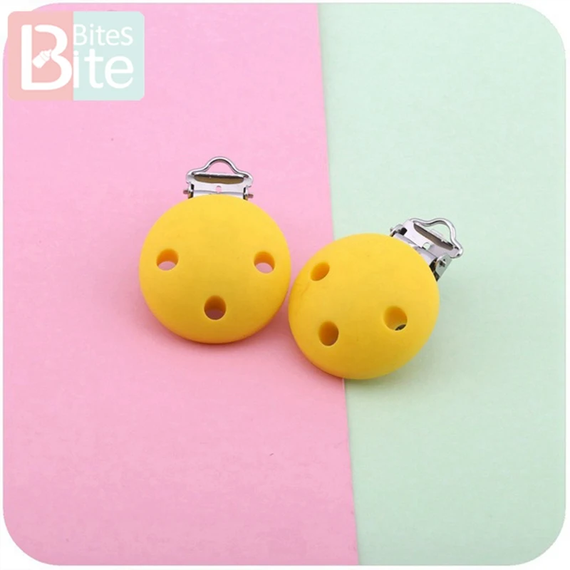 1pc Silicone Pacifier Clips Baby Teether Animal Food Grade Perle Silicone Nipple Holder Rodent Soother Clasp Childen'S Goods Toy - Цвет: yellow silicone clip