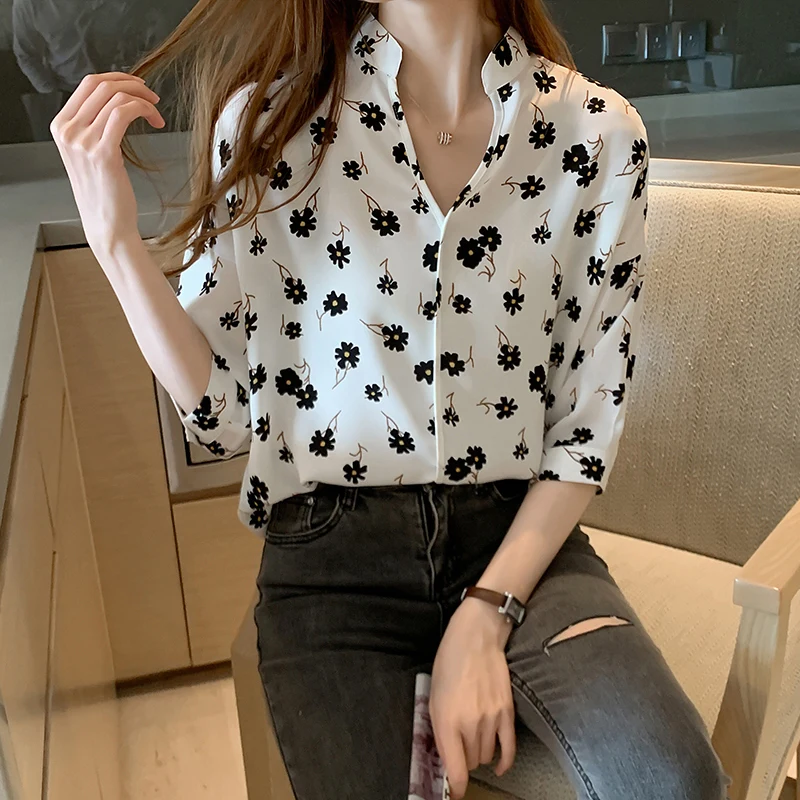 Print Floral White Black Shirts Women Elegant Casual Office Lady Chiffon Large Size Mujer De Moda 2020 Summer Blouses Female