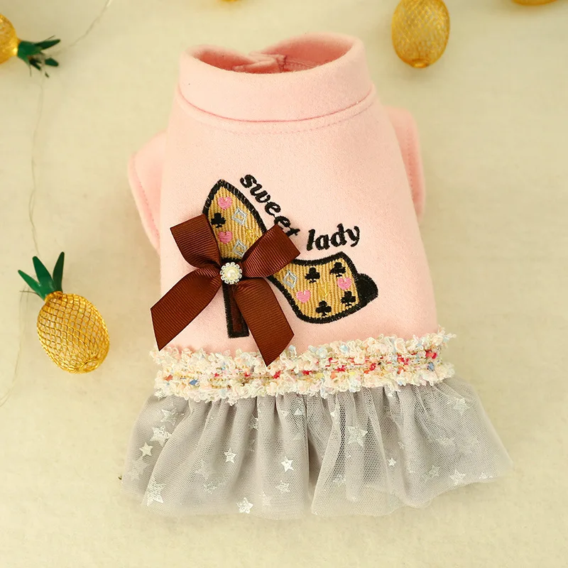 

Pet Dog Cat Dresses for 2019 Autumn and Winter Newest Girl Dog Clothes with Small Bow Decor Pink Color Woolen Cloth Skirt Dogs