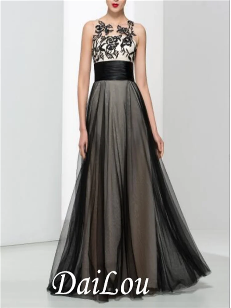 A-Line Sleeveless Jewel Neck Sashes Tulle With Appliques Floor-Length Prom Dress 2021