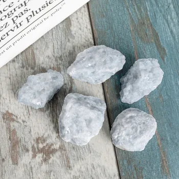 

1Box-Packed Natural Crystal Stone Larges Particles Kyanite Rough Mineral Specimen Healing Stones Home Decoration Rocks Decor