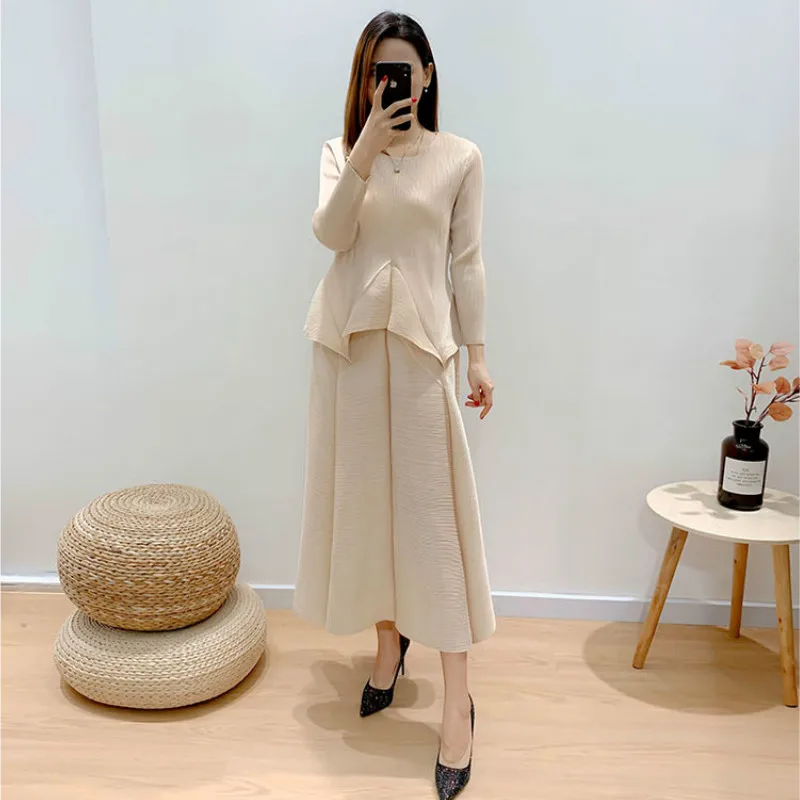 Skirt Suits For Women 45-75kg Spring 2022 New Miyake Pleated Two Piece Set For Female's Weight 45-75kg T-Shirt Top + Midi Skirt miyake pleated fashion printed small coat for women spring autumn handmade pleated suit collar order one button outerwear tops