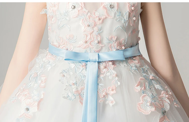 10790932512_1152233505