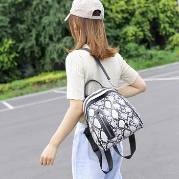 

2019 Simple Fashion Women's Backpack Sweet Ladies Wind City Backpack Elegant Charm Leisure Bags