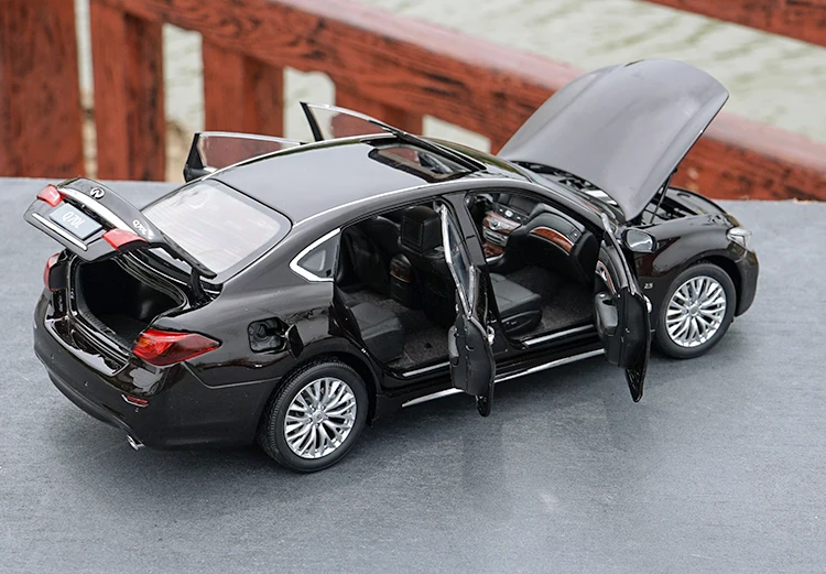 1:18 высокое тщательное INFINITI Q70L сплав модель автомобиля статические металлические модельные автомобили с оригинальной коробкой