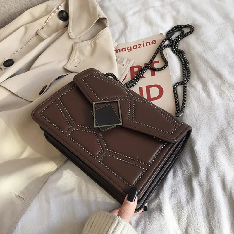 

Female Rivet Crossbody Bags For Women 2020 Leather Luxury Handbags Designer Sling Sac A Main Ladies Hand Shoulder Messenger Bag