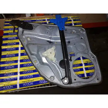 

1J4 959 812 C 1J5 839 730 G Window Regulator Rear Right Volkswagen Bora Saloon (1j2) *