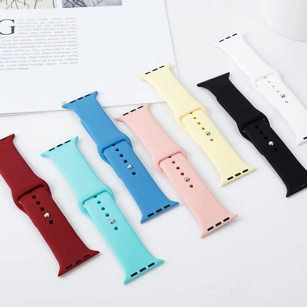 Silicone Strap For Apple Watch band 7 6 se 44mm 42mm 40mm 38mm rubber watchband bracelets on Smart iWatch Series 76543 41mm 45mm 4