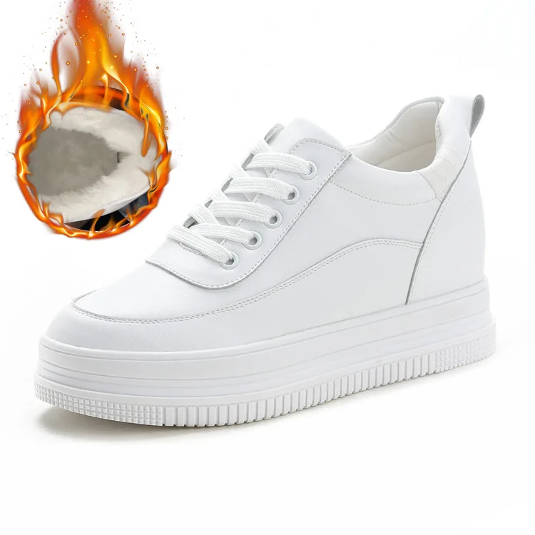 XEK осень обувь с высоким берцем на танкетке; женские Сникеры на платформе повседневная обувь Скрытая каблуки женские кроссовки Женская обувь YYJ143 - Цвет: White with Fur