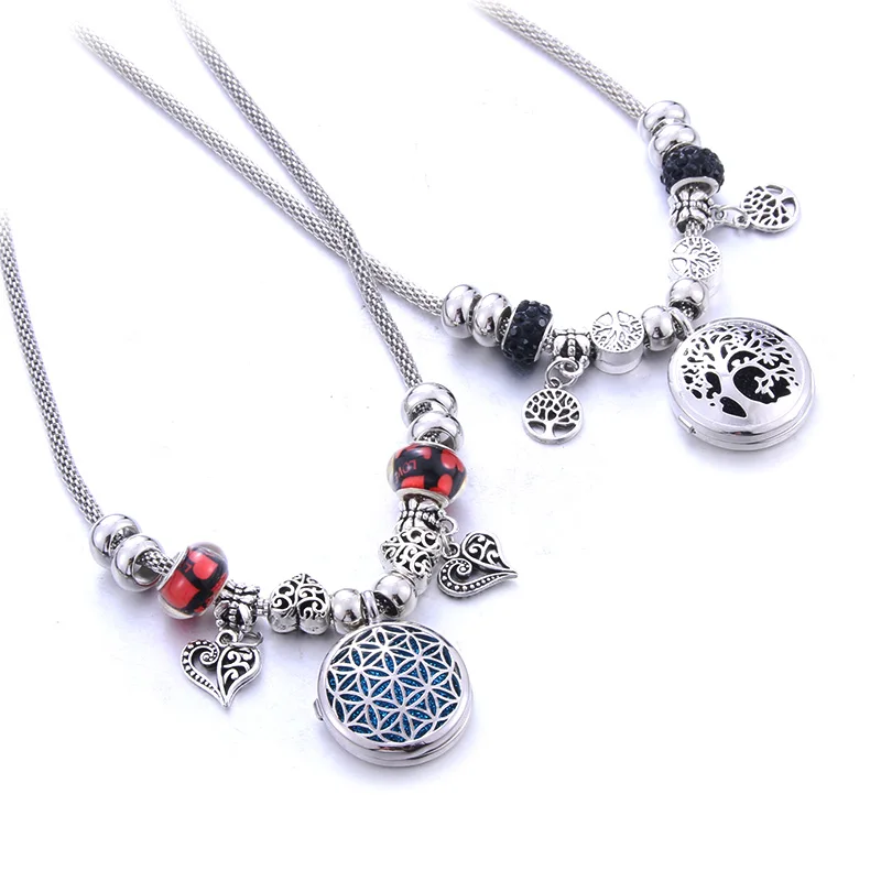 

High Quality Aroma Diffuser Beaded Necklace Open Christmas Snowflake Lockets Pendant Perfume Essential Oil Aromatherapy Necklace