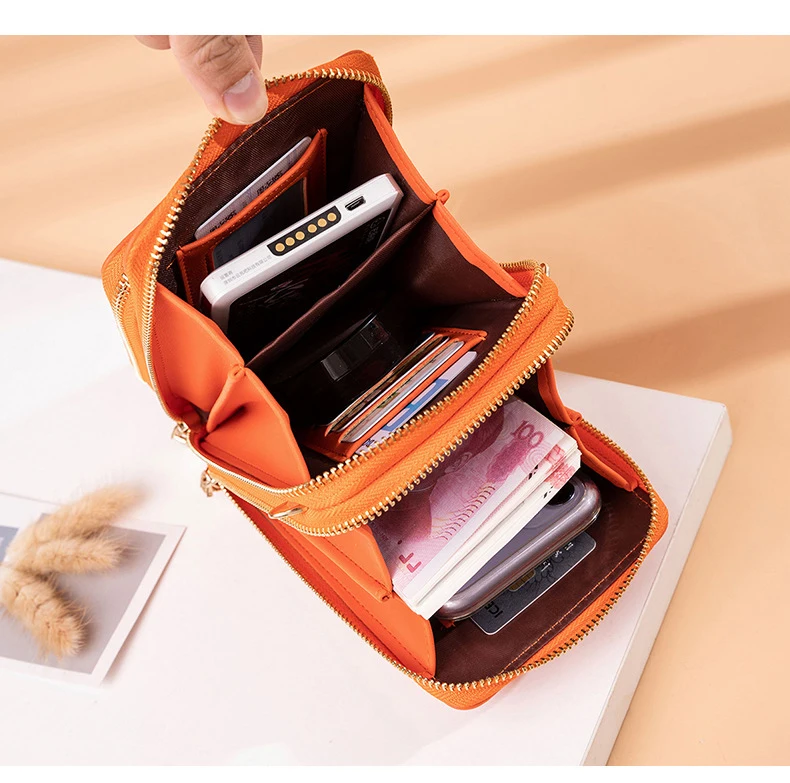 12568101831_669864492