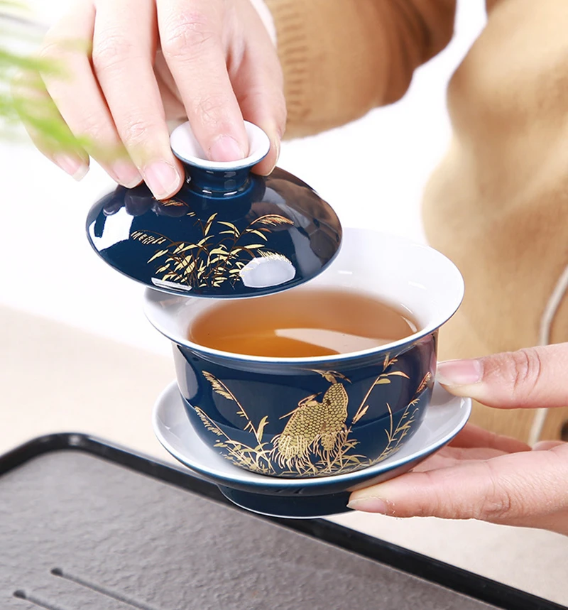 Благородный синий контур в золотых пиалы для чая чашки, крышка чаши чайный набор gaiwan чайный горшок фарфоровый набор путешествия красивый чайник 150 мл