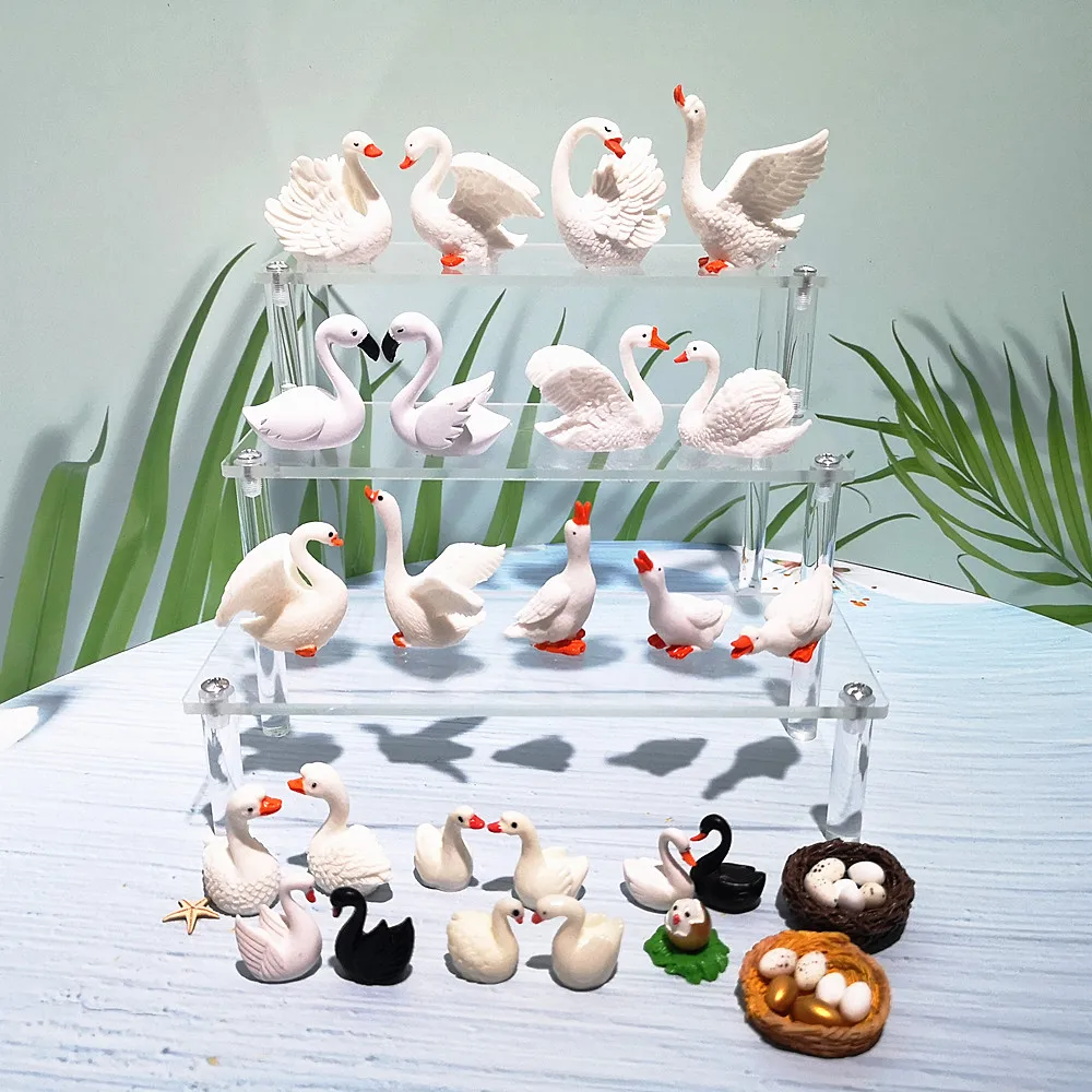 白鳥の置物（アンティーク品） Amazon.co.jp: ハクチョウ 白鳥 白磁 陶器 置物 小物入 オブジェ