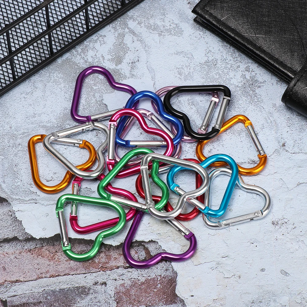 3 PCs Aluminum Alloy Carabiner Heart-shaped Key Chain Clip Keyring Hook Water Bottle Hanging Buckle Travel Kit Accessories | Спорт и
