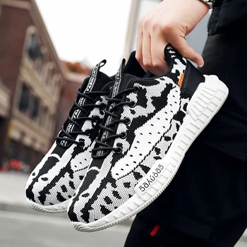 

Fashion Men Casual Shoes Lightweight Breathable Men Comfortable Light Sneakers High Quality Mesh Soft Jogging Tennis Mens Shoes