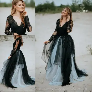 

Vintage Black Bohemian Wedding Dresses with Long Sleeve Gothic Lace Backless V-neck Beach Garden Bridal Informal Temple Gown