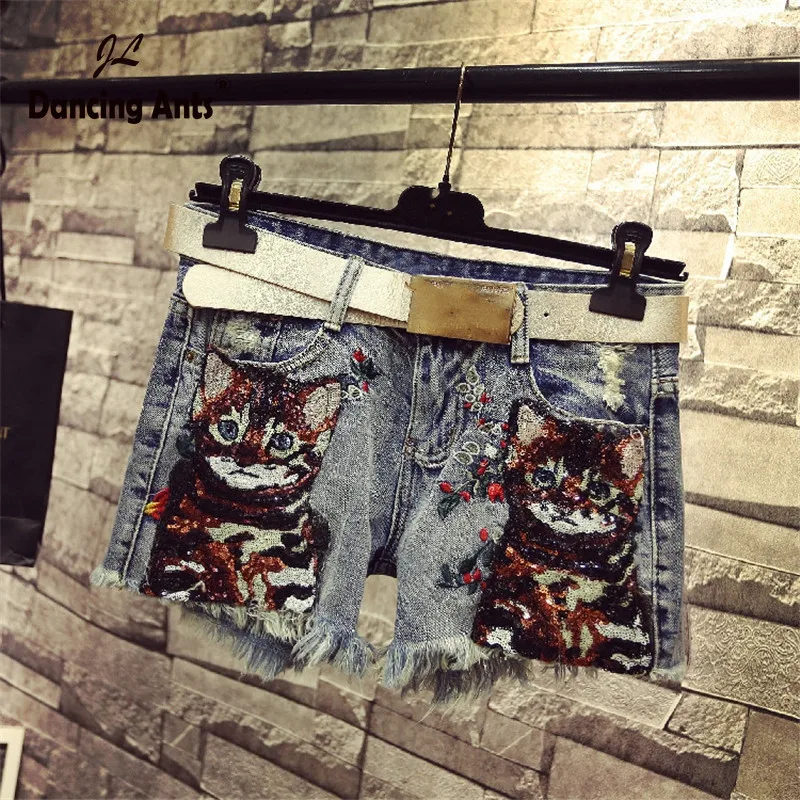 

Woman Jeans Short Wide-leg Loose Denim Shorts Korean Style Cartoon Embroidery Tassel Hole Casual Cotton Women Shorts 2020 Summer