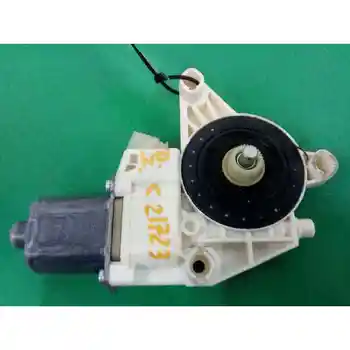 

A2048200142 WINDOW MOTOR FRONT LEFT MERCEDES C CLASS (W204) LIM.