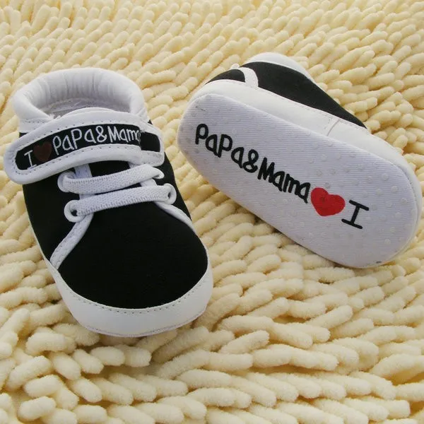 Для новорожденных, для маленьких мальчиков обувь для девочек с надписью «I Love PaPa»(«Я люблю папу»)& MaMa»(«Я люблю с принтом букв холст мягкая подошва Мокасины, обувь на возраст от 0 до 18 месяцев, для детей ясельного возраста, для тех, кто только начинает ходить