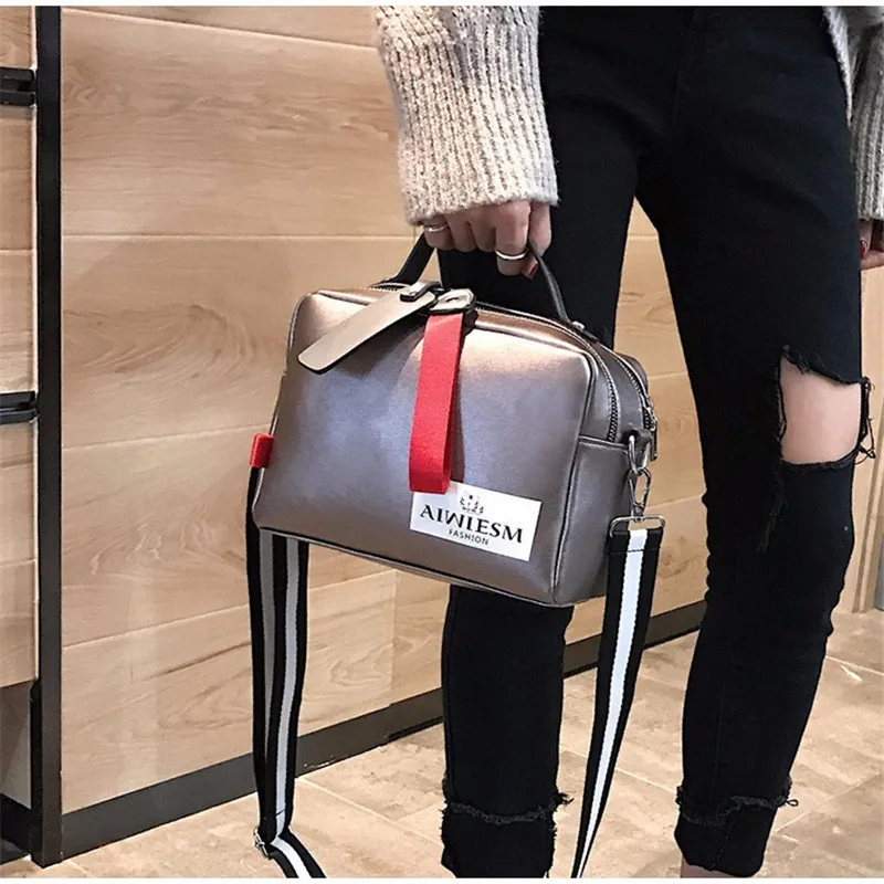 

Luxury Women's Handbags 2020 New Fashion Wide Shoulder Strap Small Square Bag Large Capacity Single Shoulder Straddle Bag
